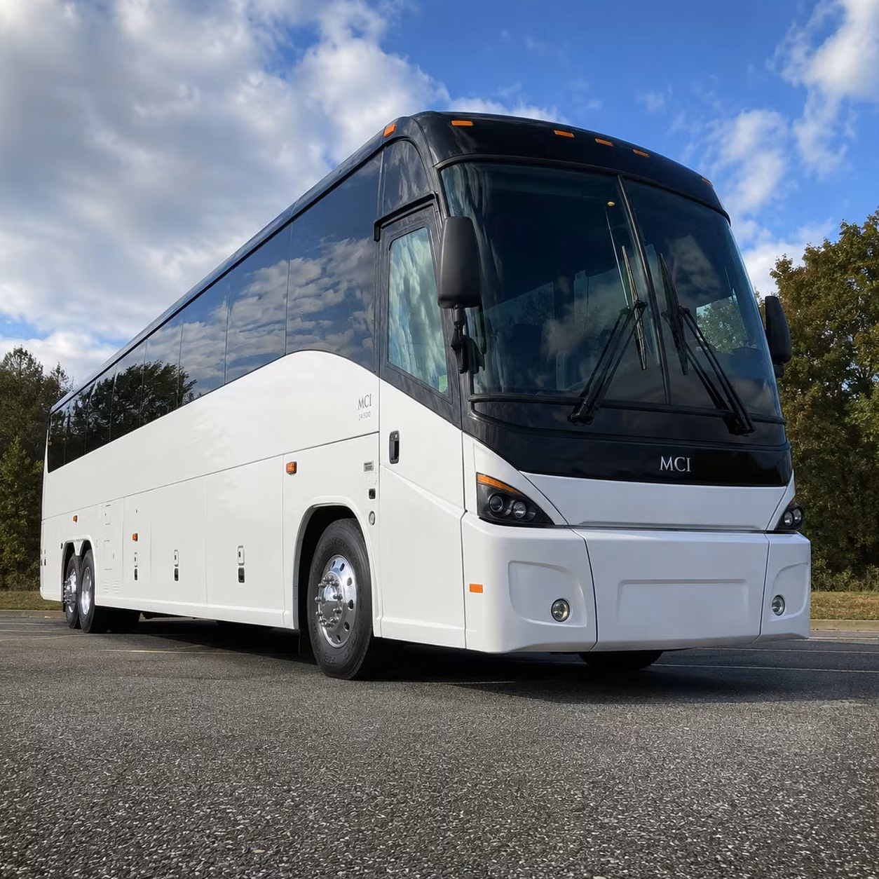 airport transfers and deployment transportation for military groups in savannah