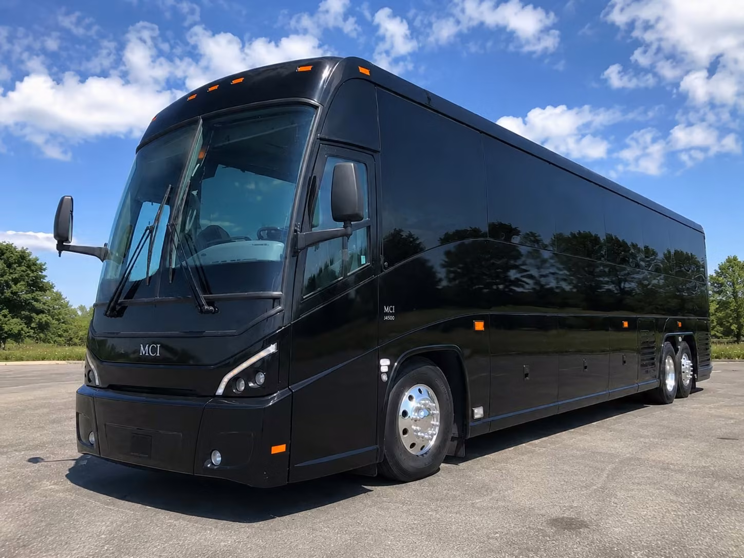 bringing corporate groups and convention attendees to the savannah convention center