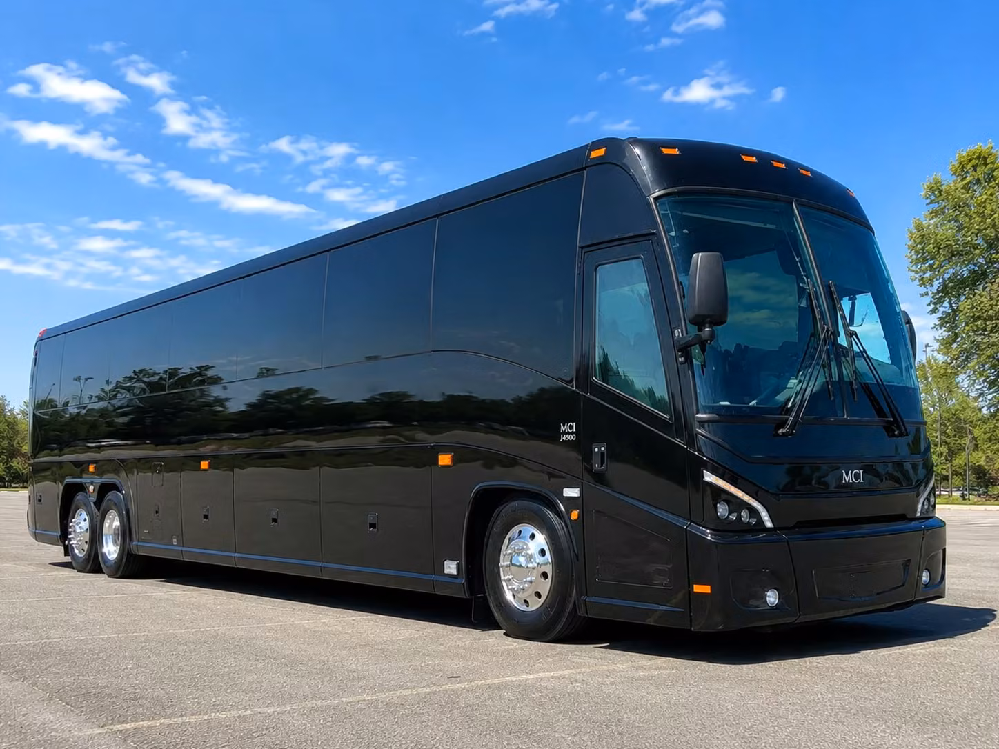 charterbusrentalsavannahga com helps you plan bachelorette party bus rentals through savannah s historic district