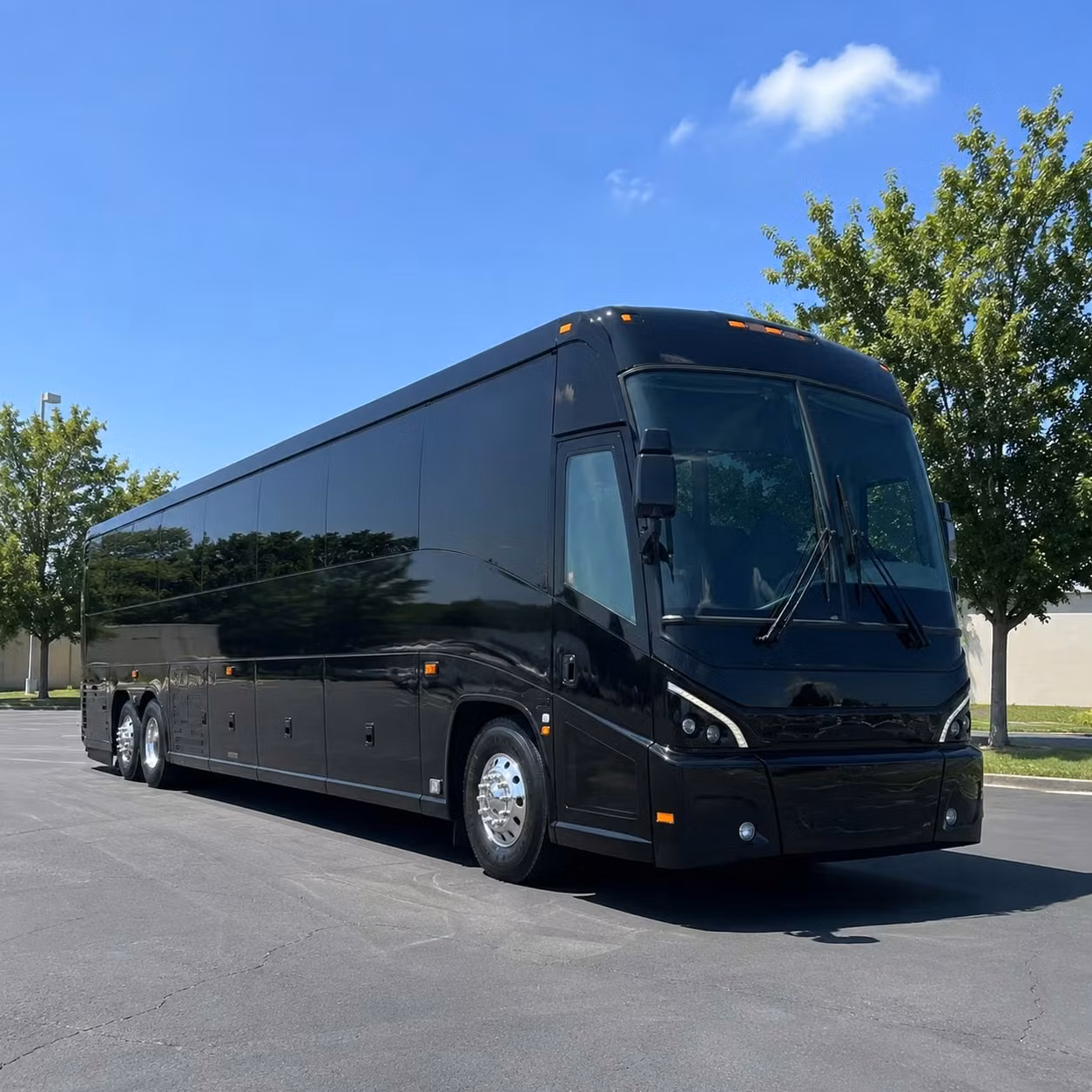 recurring employee and personnel shuttles for government contractors in savannah