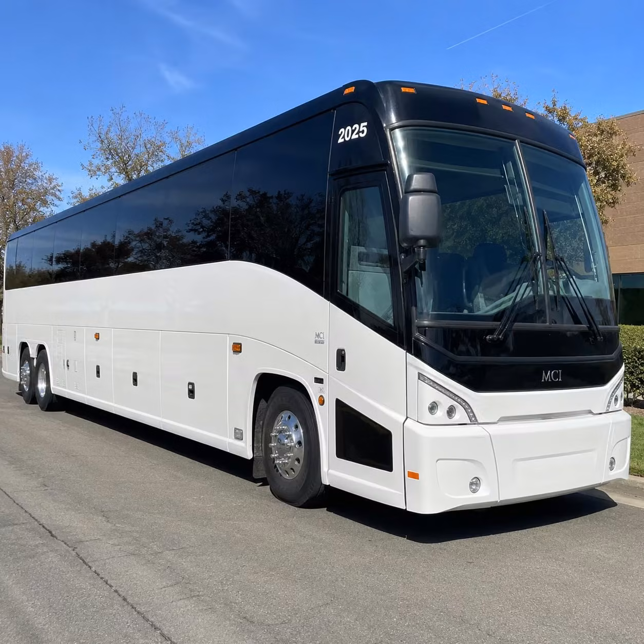 savannah groups heading to atlanta your long distance charter bus is ready