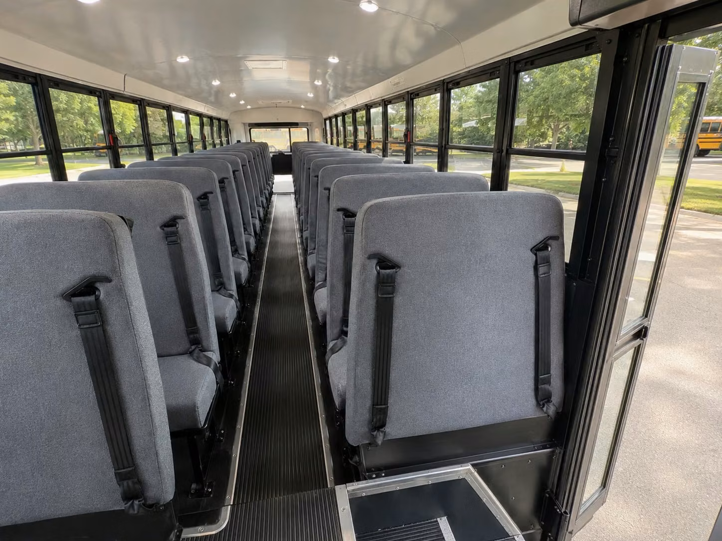 savannah school bus rental